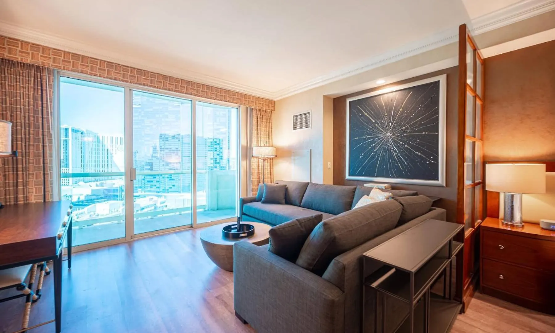 No Resort Fee Stripview Balcony+ Free Valet+ Pool Las Vegas